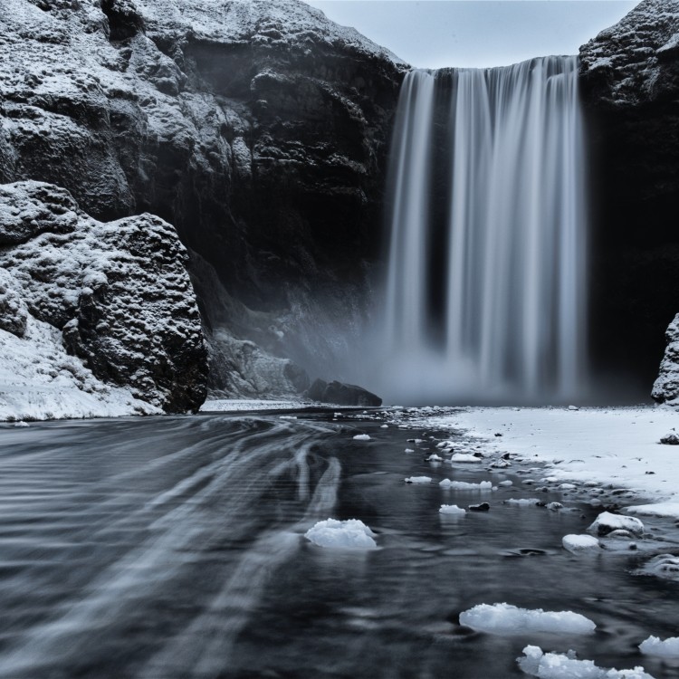 Iceland vs iceland