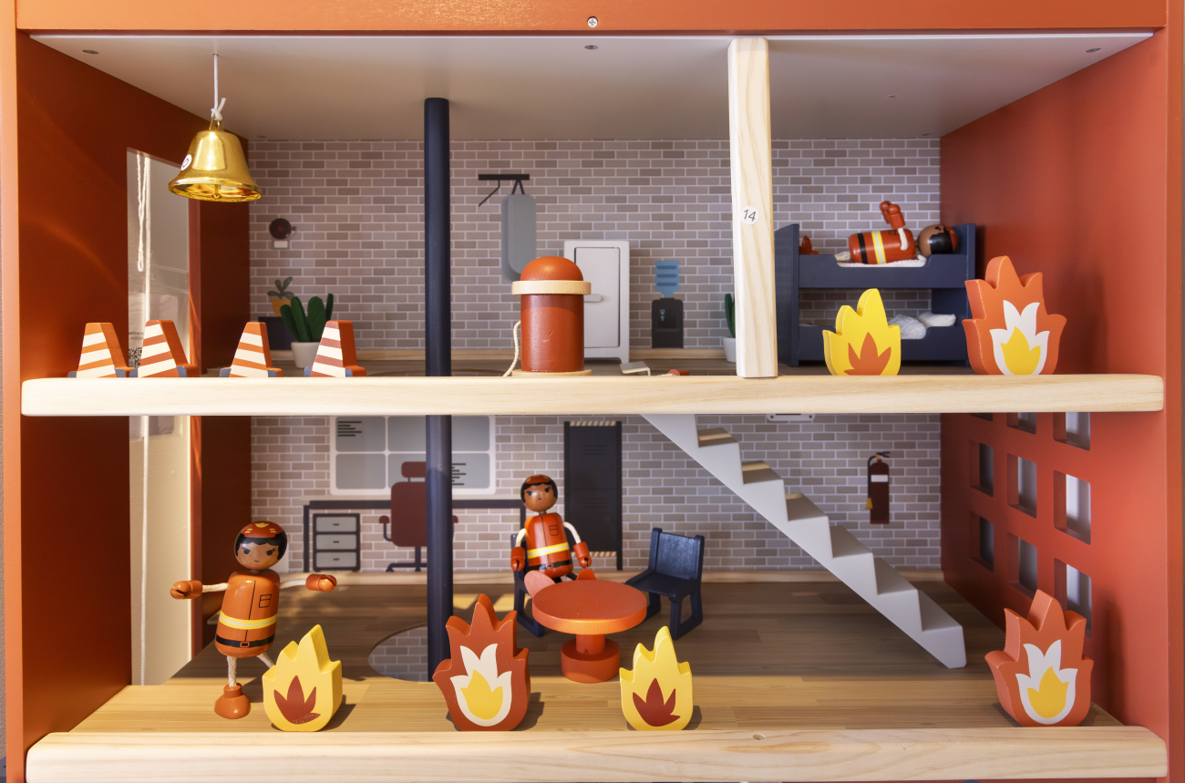 Play house by Petite Amélie